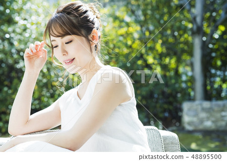 Woman green beauty botanical lifestyle 48895500