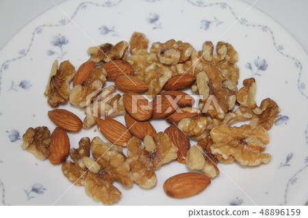 nuts nuts 48896159