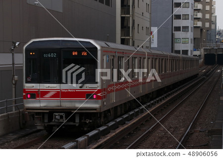 Marunouchi Subway Line 02 Subway (B Construction Construction Car) 48906056