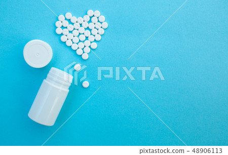 medicine, healthcare and pharmacy concept  48906113