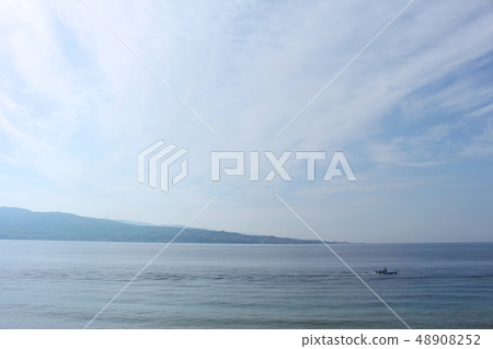 海 海 48908252