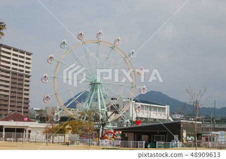 福岡市東區“Kashii Karen”摩天輪 福岡市東區“Kashii Karen”摩天輪 48909613