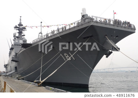 Escort ship 48911676