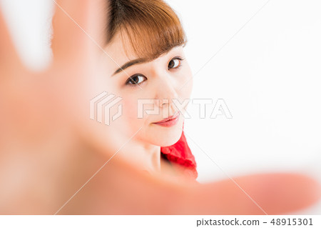 Beauty 20's Woman Portrait 48915301