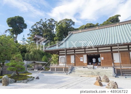 The main temple of Ryuunji Temple and the infinite amount of garden (Nishi Ward, Hamamatsu City, Shizuoka Prefecture) The main temple of Ryuunji Temple and the infinite amount of garden (Nishi Ward, Hamamatsu City, Shizuoka Prefecture) 48916722