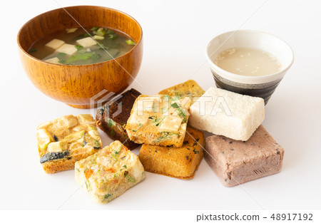 Freeze-dried emergency food, freeze-dried portable food, rolling stock, daily supplies 48917192