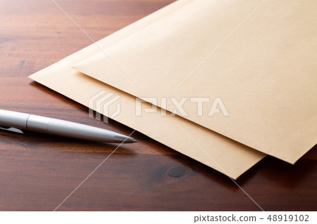 Envelope 48919102