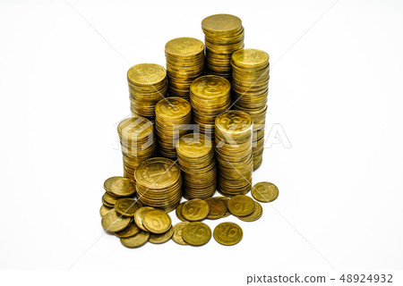 A large pile of Ukrainian coins A large pile of Ukrainian coins 48924932
