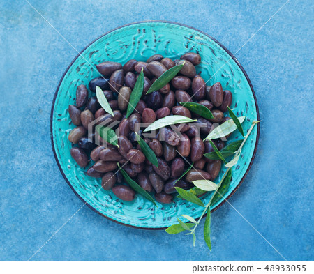 Authentic organic food. Olives Italian delishes 48933055