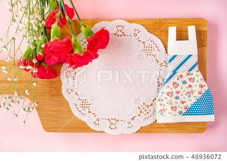 A background (copy space) where you can write a message for Mother's Day or someone you like A background (copy space) where you can write a message for Mother's Day or someone you like 48936072