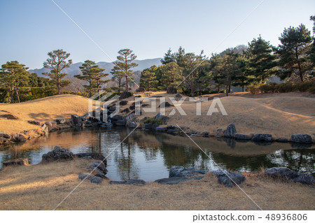 樂山花園昆明池塘日本花園群馬縣塔馬拉喬 樂山花園昆明池塘日本花園群馬縣塔馬拉喬 48936806