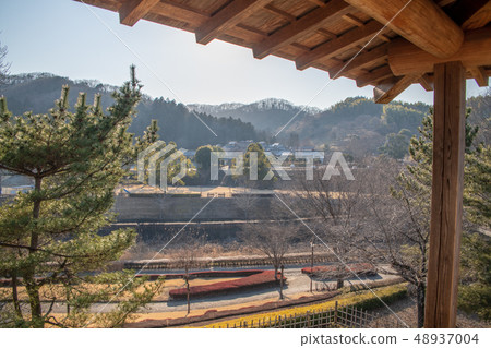 從群馬縣Uu-no-Chaya日本花園Guruma鎮的樂山花園景觀 48937004