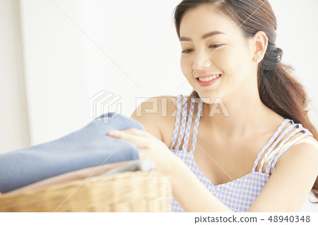 Women's clothes Women's clothes 48940348