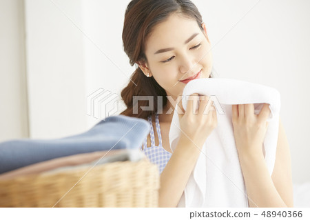 女人的衣服 48940366