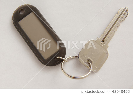Key and key ring 48940493