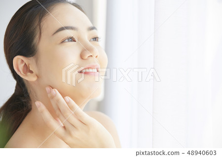 Women beauty Women beauty 48940603