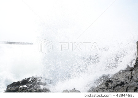 日本海嵐日本海 48944683