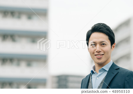 戶外年輕日本人30s 48950310