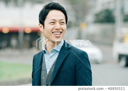 戶外年輕日本人30s 48950311