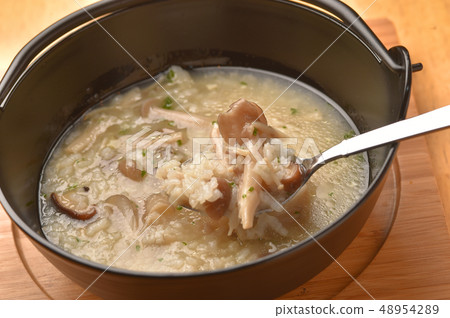蘑菇燴飯 48954289