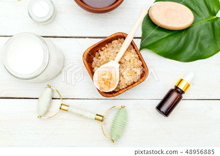 Zero waste. Organic beauty products on wooden Zero waste. Organic beauty products on wooden 48956885