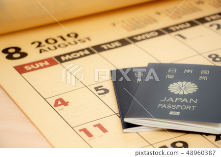 護照和日曆旅行計劃圖像 護照和日曆旅行計劃圖像 48960387