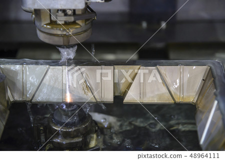 The wire EDM machine . 48964111