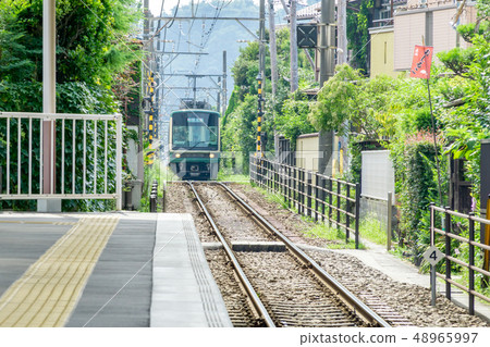 Arrival at Enoden Wadazuka Station Arrival at Enoden Wadazuka Station 48965997