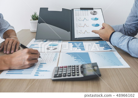Business team meeting working with new startup 48966102