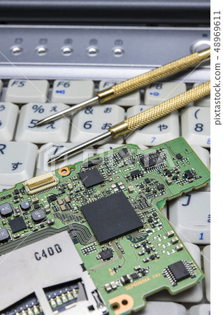 【電子基板】 48969611