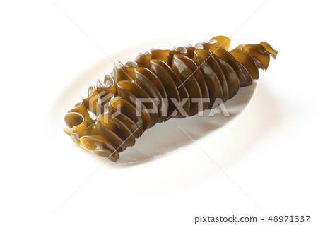 Raw Mekabu 48971337
