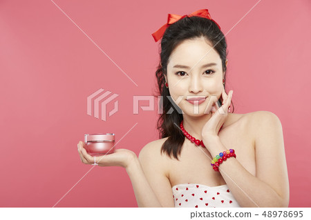 Women beauty Women beauty 48978695