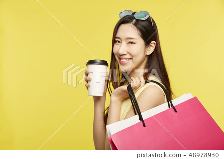Women Shopping Women Shopping 48978930