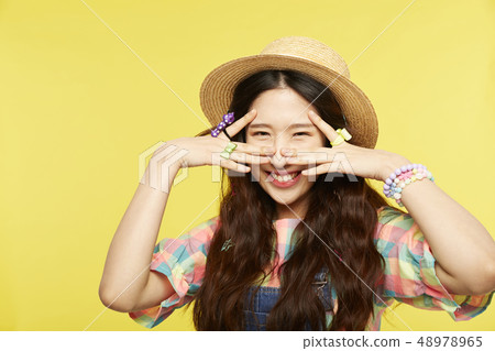 Woman pop Woman pop 48978965