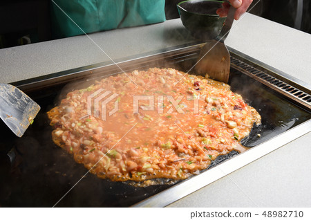 We eat monjayaki downtown gourmet 48982710