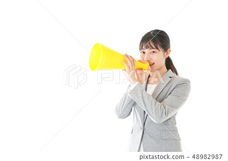 喊年輕的商界女強人 48982987