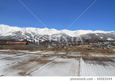 Hakuba village in early spring 48983044