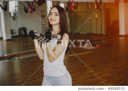 girl in a gym 48989533
