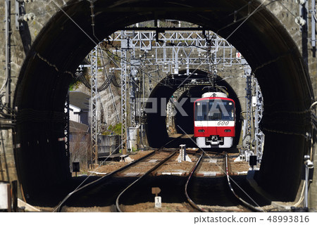 [Miura Peninsula] Keikyu 600 series running in continuous tunnel 48993816