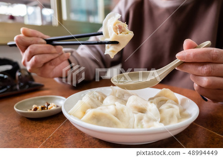 boiled jiaozi dumpling boiled jiaozi dumpling 48994449