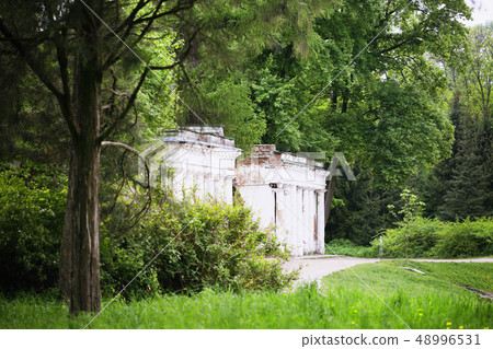 ruins in the Alexandria Park ruins in the Alexandria Park 48996531