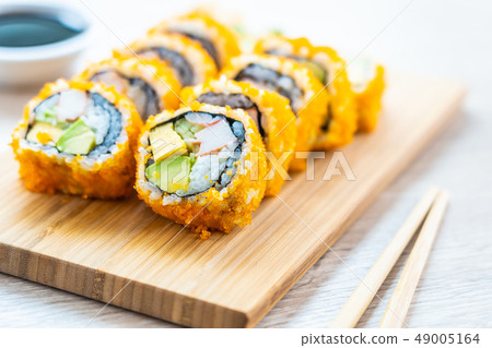 California maki rolls sushi California maki rolls sushi 49005164