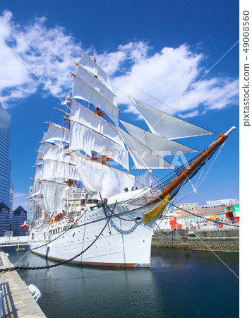 Sailboat Nippon Maru / Soho Tensai cityscape Sailboat Nippon Maru / Soho Tensai cityscape 49008560