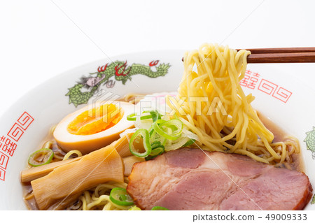 醬油拉麵 49009333