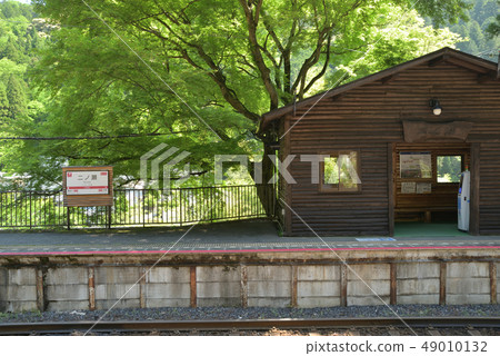 Koden Deninose Station in summer 49010132