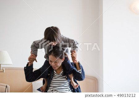 旅遊飯店住宿女孩 49013212