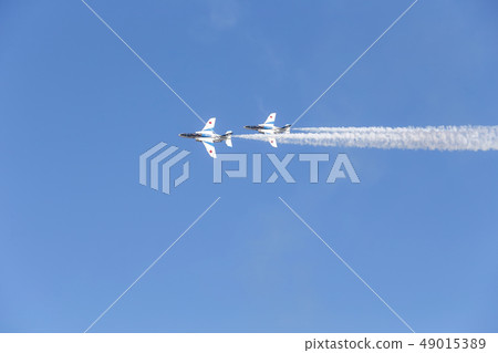 Blue Impulse Exhibit Flight (Double Knife Edge) Blue Impulse Exhibit Flight (Double Knife Edge) 49015389