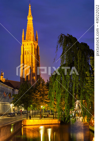 Church of Our Lady and canal. Brugge Bruges, Belgium 49022022