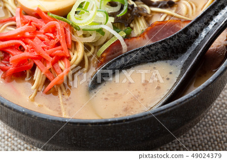 Tonkotsu Ramen Tonkotsu Ramen 49024379