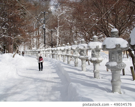 Nikko hot spring in winter 49034576